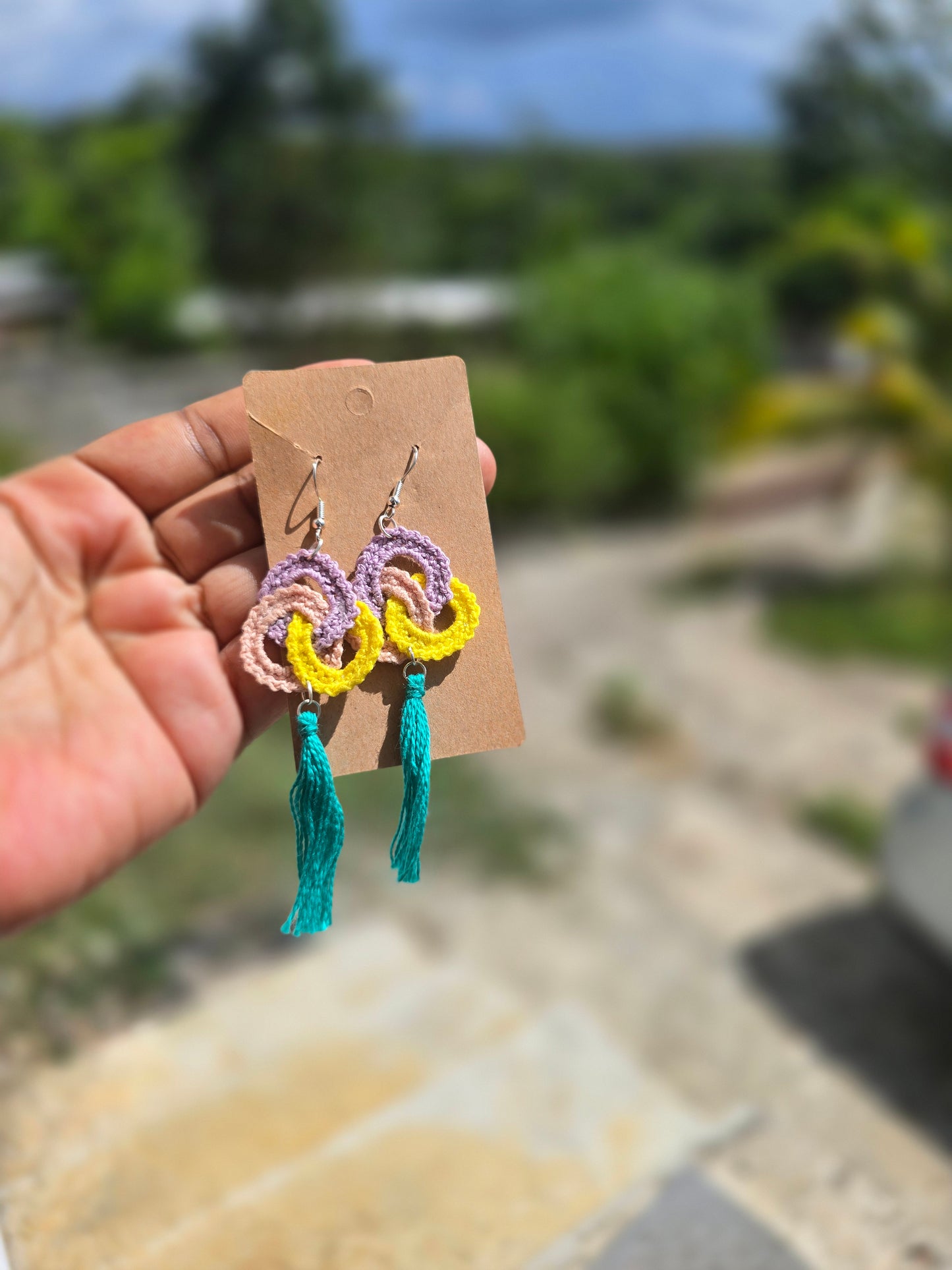 Crochet Interlocking circle earrings, Handmade crochet earring